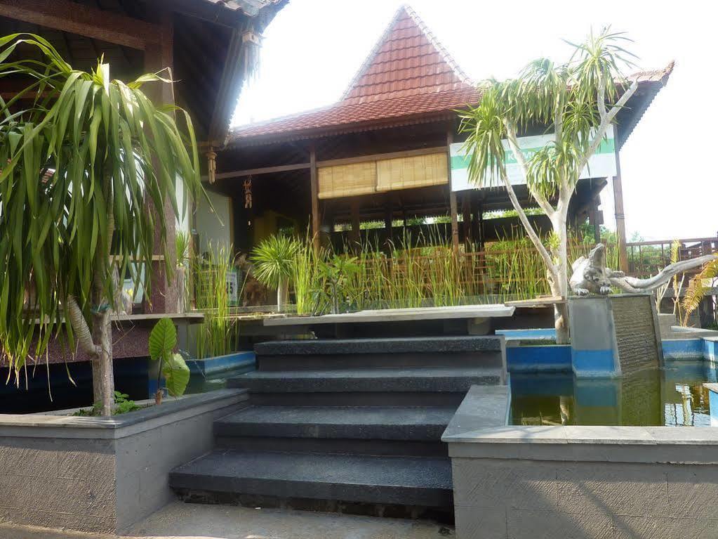 Exotic Komodo Hotel Labuan Bajo Exteriör bild