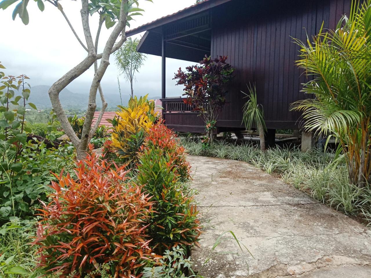 Exotic Komodo Hotel Labuan Bajo Exteriör bild