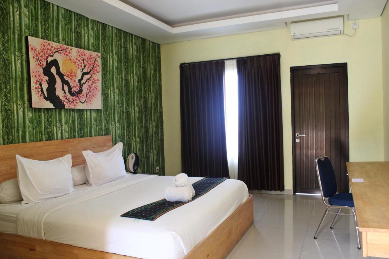 Exotic Komodo Hotel Labuan Bajo Exteriör bild